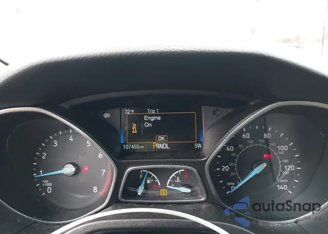 2016 Ford Focus Se z USA, uszkodzony, nr VIN 1FADP3F28GL348778